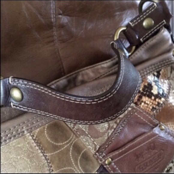 Coach Bag - Picture 2 of 6